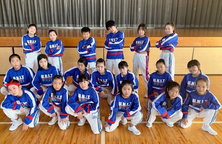 初心者向けのレッスンで仲間と一緒に楽しく体を動かせます | 藤岡市のダンスなら全世代誰でも楽しめるTMJ DANCE BASE